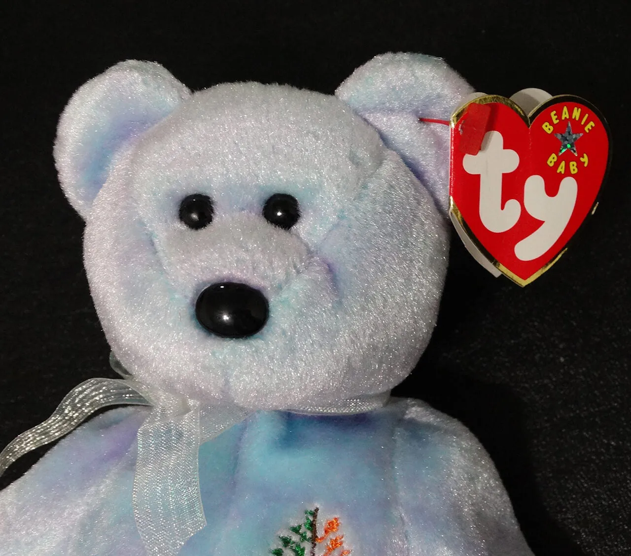 2001 Ty Beanie Baby ISSY Plush Stuffed Bear, 4 Seasons Milano, Isadore Sharp