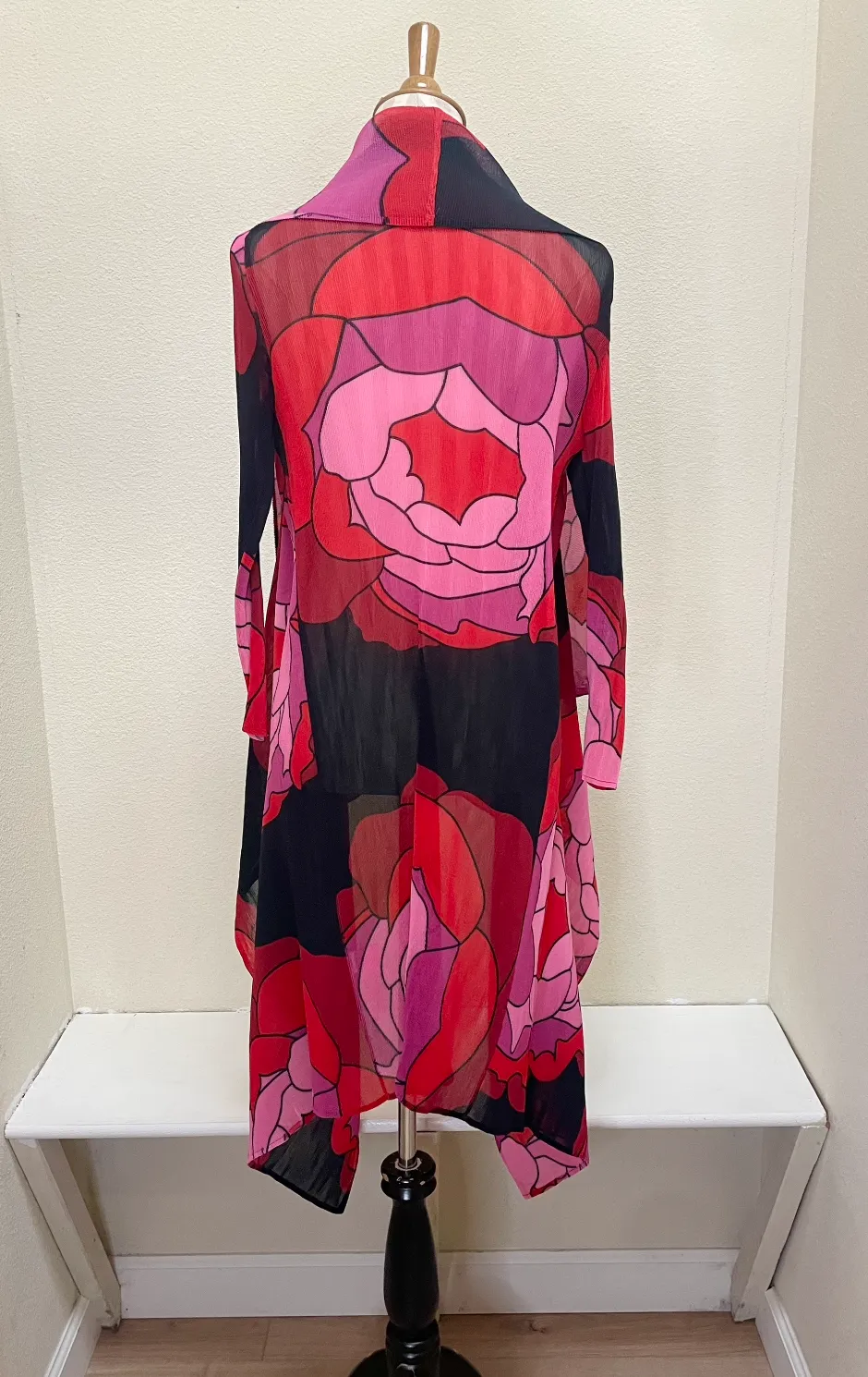 Alquema Long Collare Coat - BLACK RED PINK ROSES