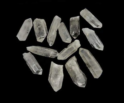 KK Gems&Craft Quartz Crystal Pencil Point Rough Stones for Reiki Healing and Crystal Healing Stones for Cutting Tumbling Cabbing