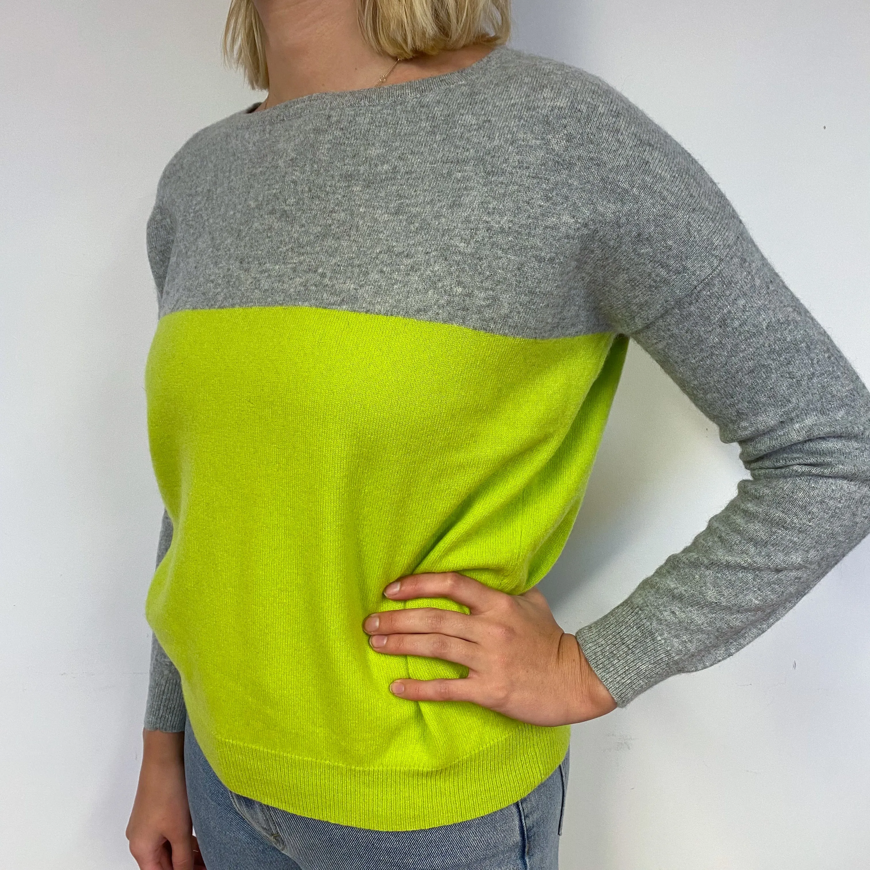 Pale Grey and Lime Green Cashmere Crew Neck Jumper Small