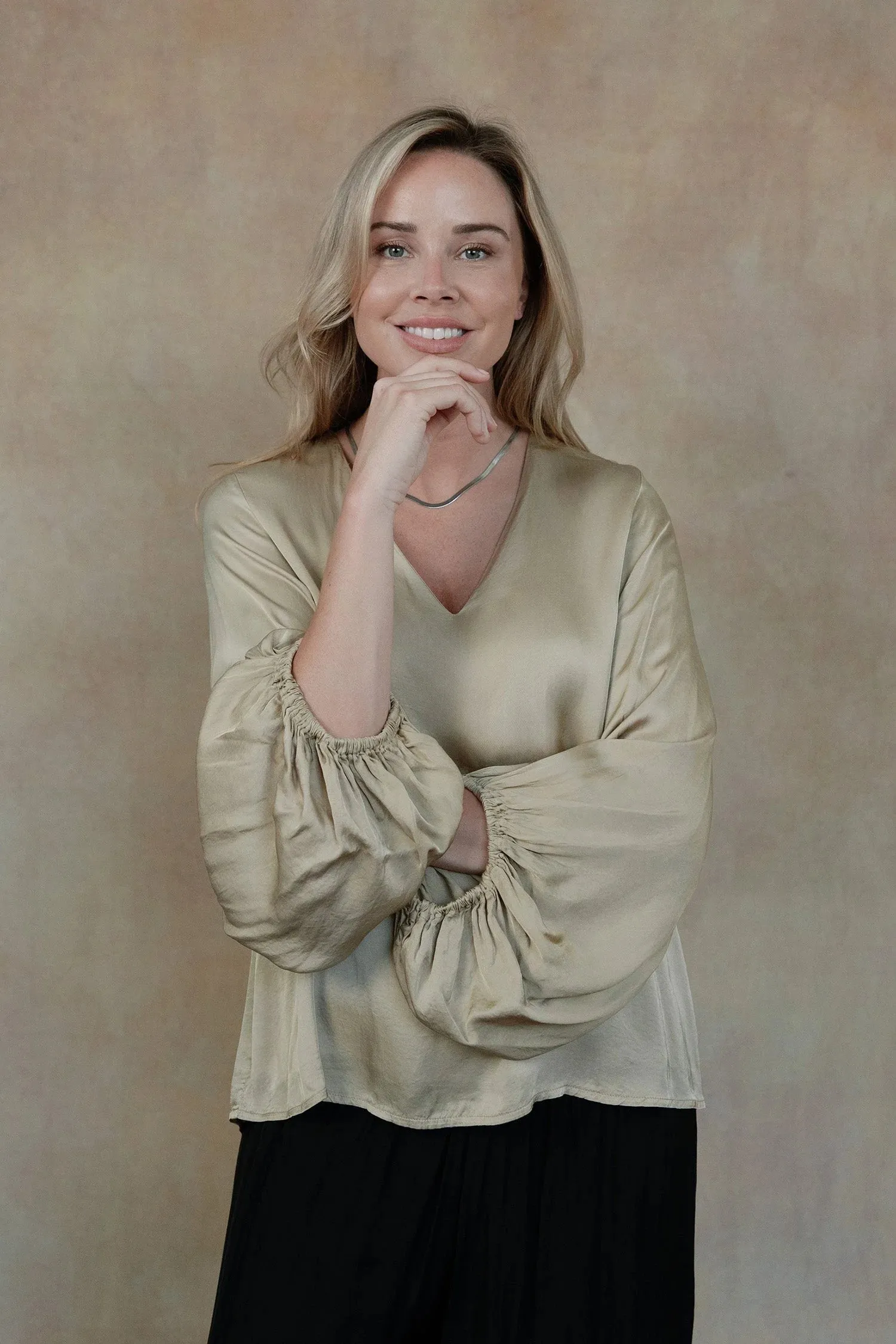 Vivien Satin Top Champagne #520